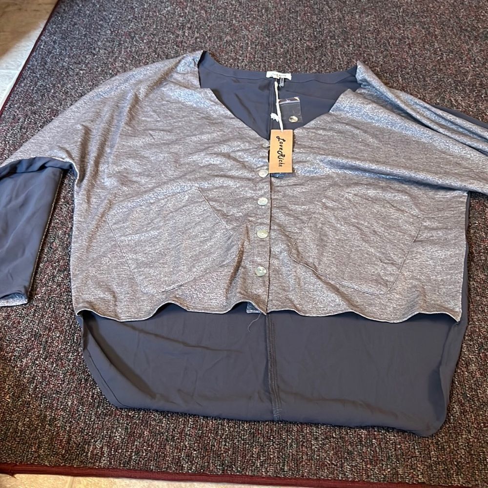 NWT loveriche torey cardigan top silver